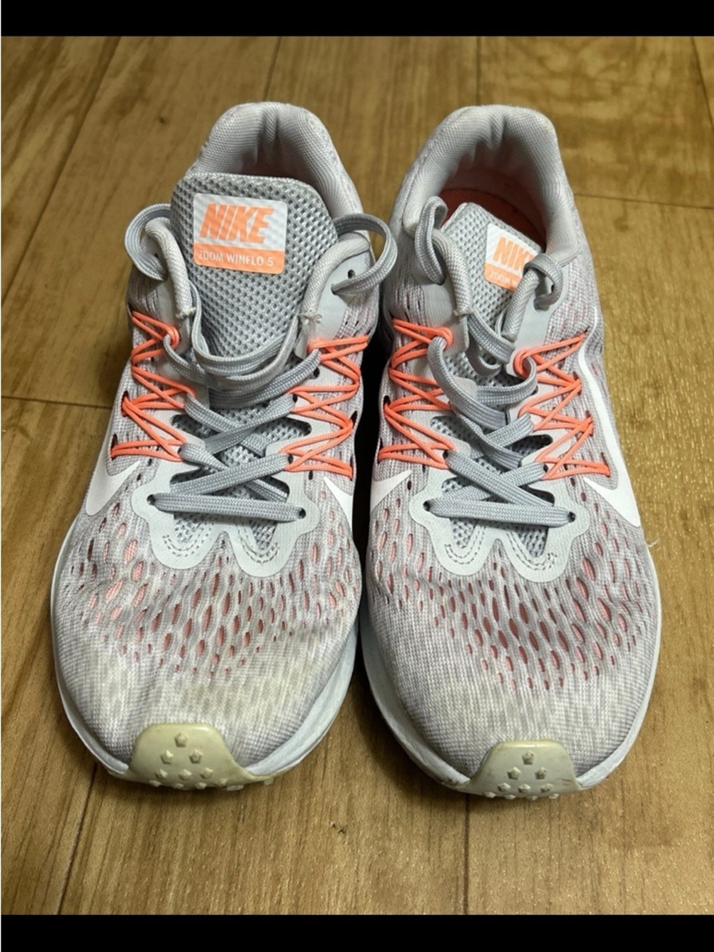 Nike Women’s Lightweight White & Coral Running Shoes - Picture 2 of 8